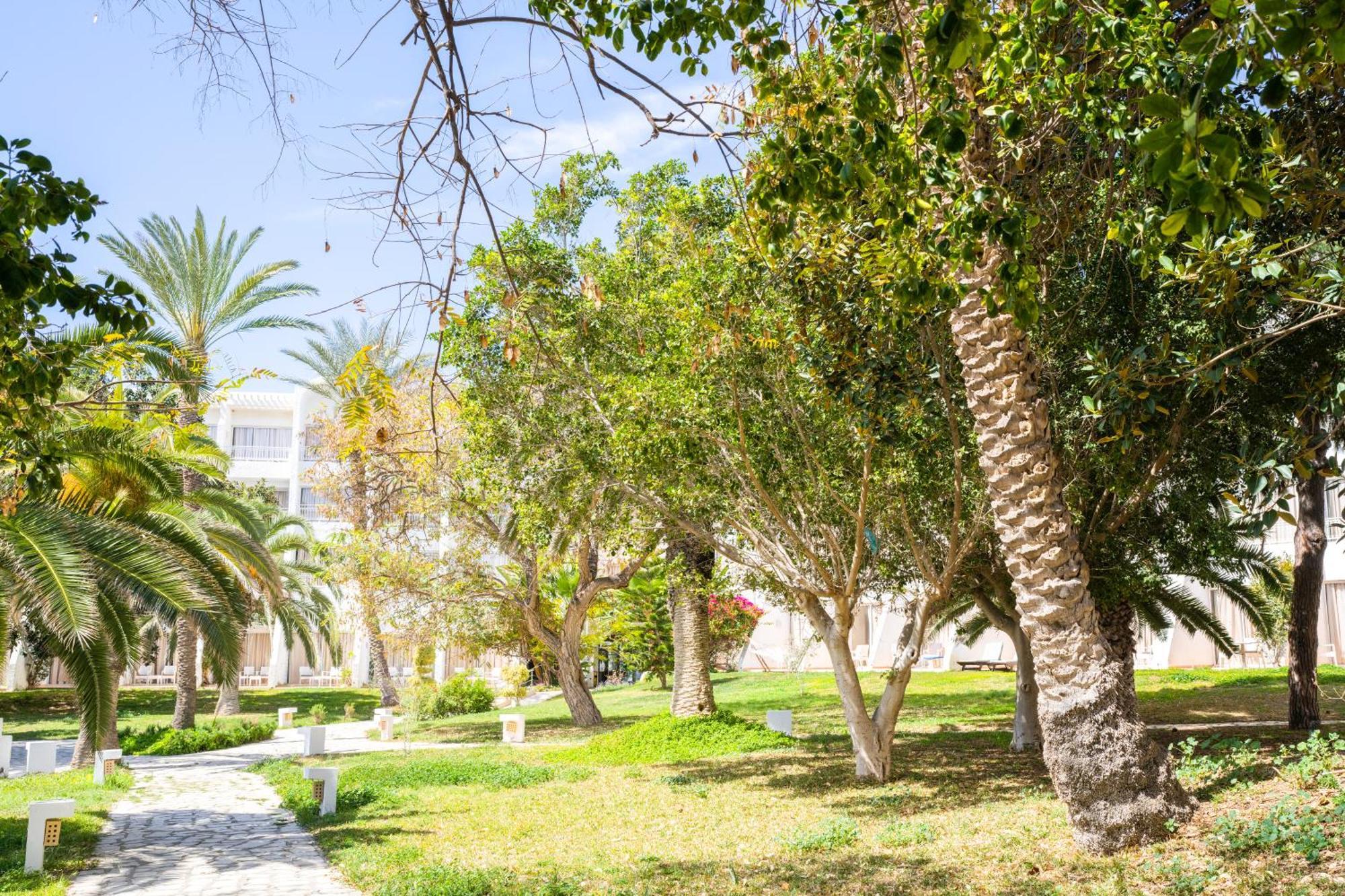 Hotel Bel Azur Thalasso & Bungalows Hammamet Esterno foto